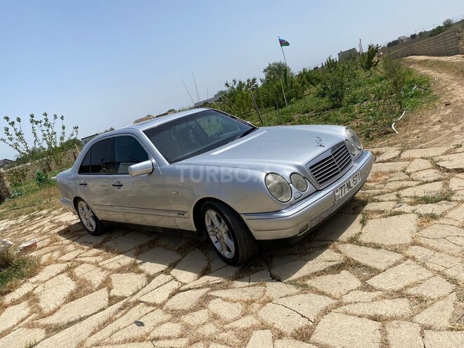 Mercedes E 240 1998, 555,000 km - 2.4 l - Bakı