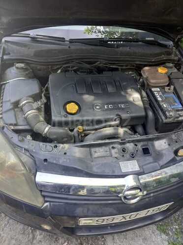 Opel Astra 2006, 314,507 km - 1.9 l - Qəbələ