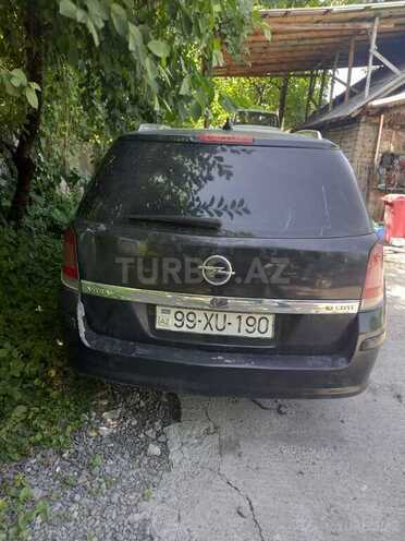 Opel Astra 2006, 314,507 km - 1.9 l - Qəbələ