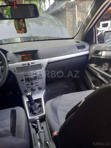 Opel Astra 2006, 314,507 km - 1.9 l - Qəbələ