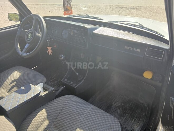 LADA (VAZ) 2107 2009, 95,000 km - 1.6 l - Salyan