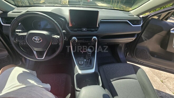 Toyota RAV4 2024, 23,500 km - 2.5 л - Bakı