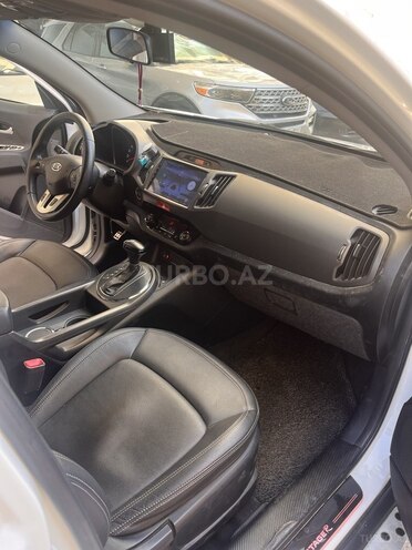 Kia Sportage 2010, 250,000 km - 2.0 л - Bakı