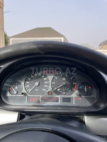 BMW 330 1999, 130,000 km - 3.0 l - Bakı