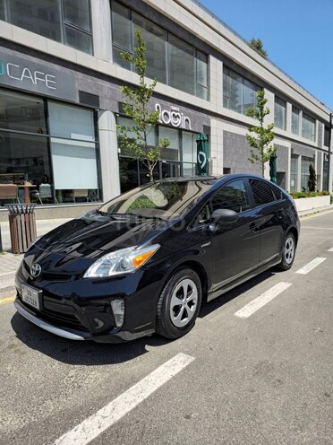 Toyota Prius 2015, 220,739 km - 1.8 л - Bakı