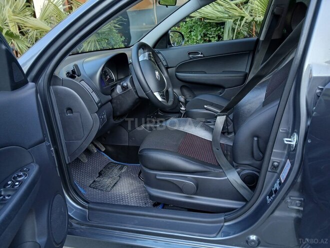 Hyundai i30 2011, 175,000 km - 1.6 l - Bakı