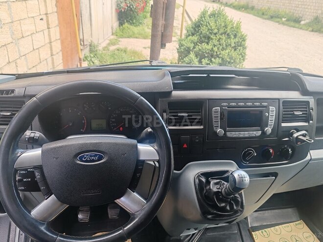 Ford Transit 2011, 170,949 km - 2.2 l - Quba