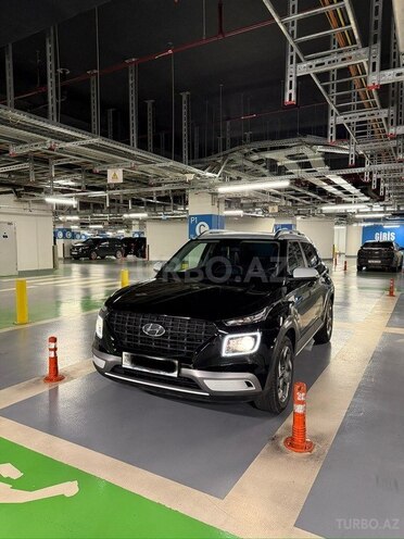 Hyundai Venue 2024, 20,000 km - 1.6 l - Bakı