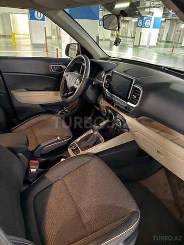 Hyundai Venue 2024, 20,000 km - 1.6 l - Bakı