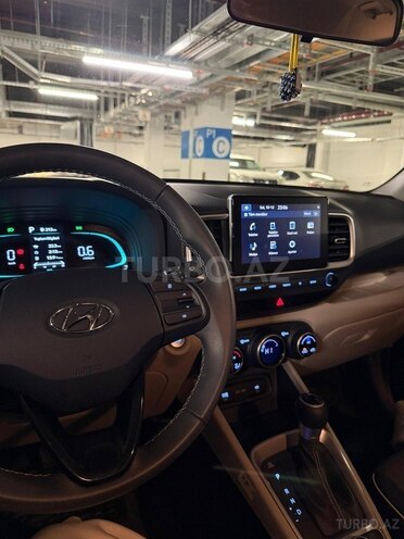 Hyundai Venue 2024, 20,000 km - 1.6 l - Bakı
