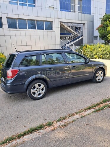 Opel Astra 2007, 240,000 km - 1.4 l - Sabirabad