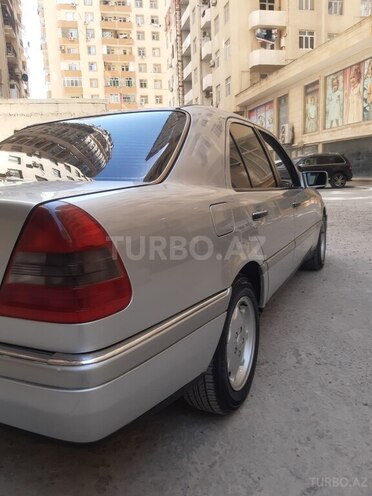 Mercedes C 200 1995, 380,000 km - 2.0 l - Bakı