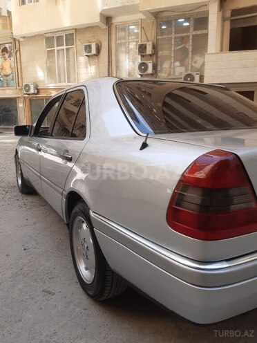 Mercedes C 200 1995, 380,000 km - 2.0 l - Bakı