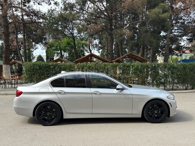 BMW 528 2015, 160,000 km - 2.0 l - Bakı