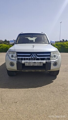 Mitsubishi Pajero 2008, 350,000 km - 3.2 л - Bakı