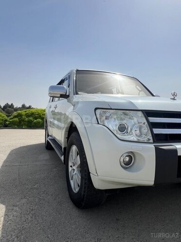 Mitsubishi Pajero 2008, 350,000 km - 3.2 л - Bakı