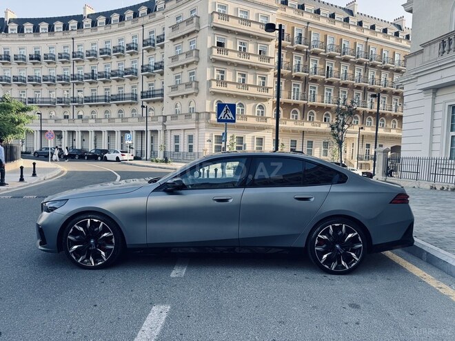 BMW i5 2024, 8,500 km - 0.0 l - Bakı