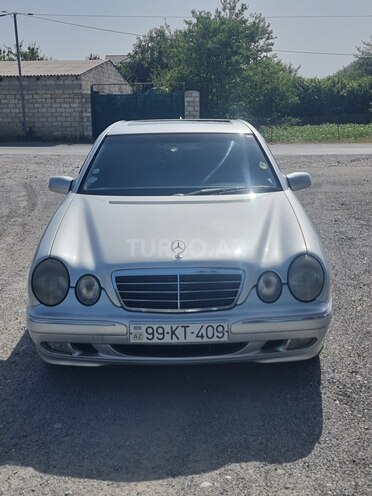 Mercedes E 280 2001, 410,932 km - 2.8 l - Bərdə