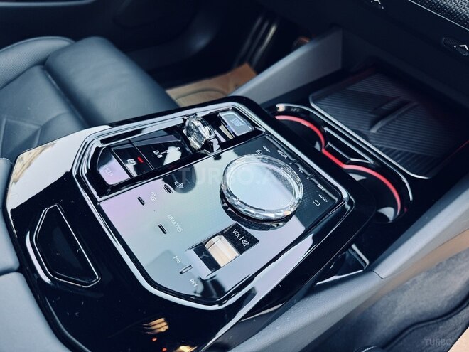 BMW i5 2024, 8,500 km - 0.0 l - Bakı