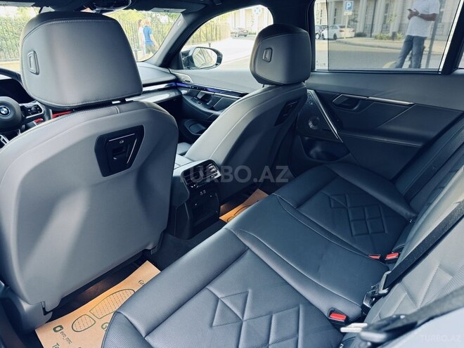 BMW i5 2024, 8,500 km - 0.0 l - Bakı