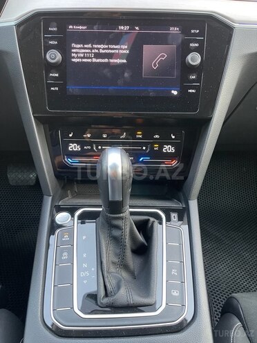 Volkswagen Passat 2021, 48,000 km - 1.4 l - Bakı