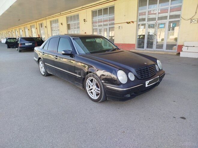 Mercedes E 320 2000, 653,238 km - 3.2 l - İmişli