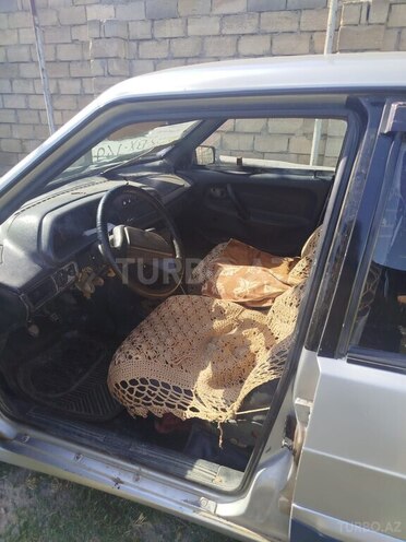 LADA (VAZ) 2115 2004, 540,971 km - 1.5 l - Salyan