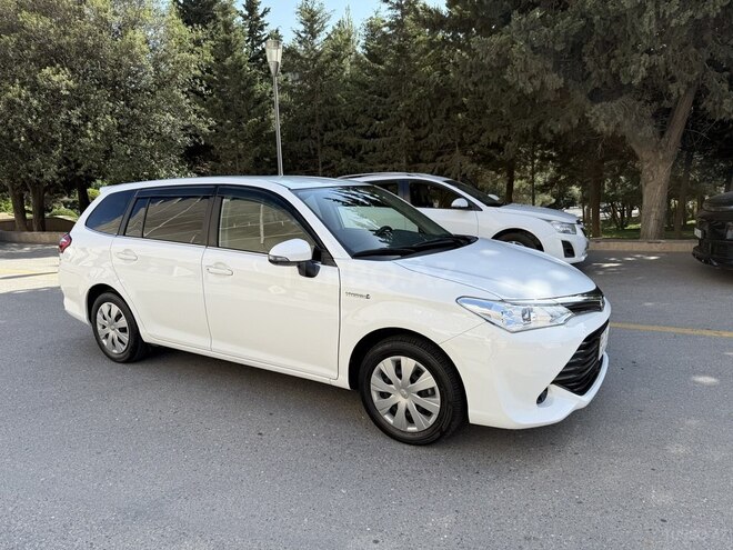 Toyota Corolla Fielder 2017, 32,520 km - 1.5 l - Bakı