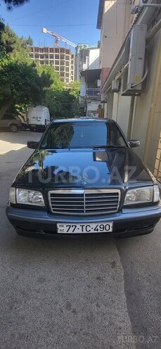 Mercedes C 180 1999, 317,000 km - 1.8 l - Bakı