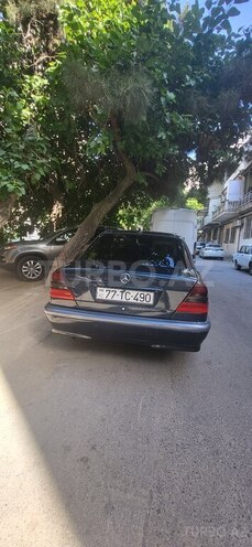 Mercedes C 180 1999, 317,000 km - 1.8 l - Bakı