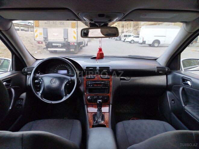 Mercedes C 200 2000, 296,587 km - 2.0 l - Bakı