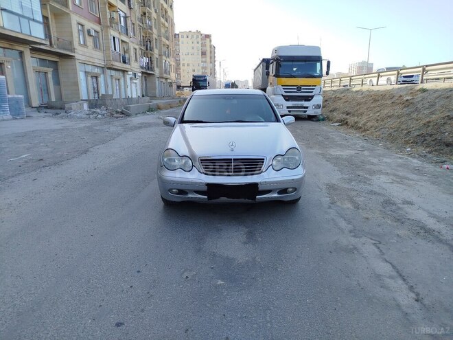 Mercedes C 200 2000, 296,587 km - 2.0 l - Bakı