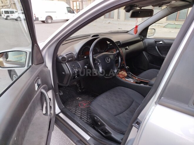 Mercedes C 200 2000, 296,587 km - 2.0 l - Bakı