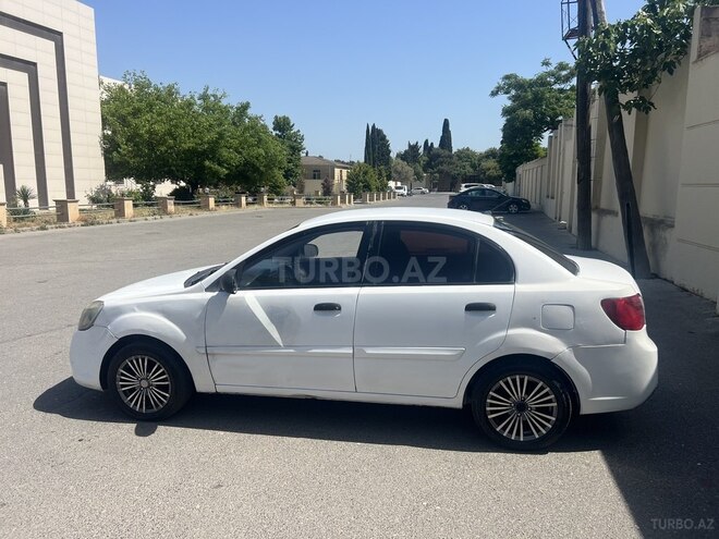 Kia Rio 2009, 175,000 km - 1.4 l - Bakı