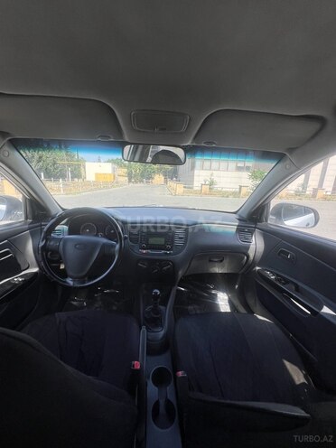 Kia Rio 2009, 175,000 km - 1.4 l - Bakı
