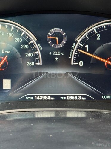 BMW 530-7