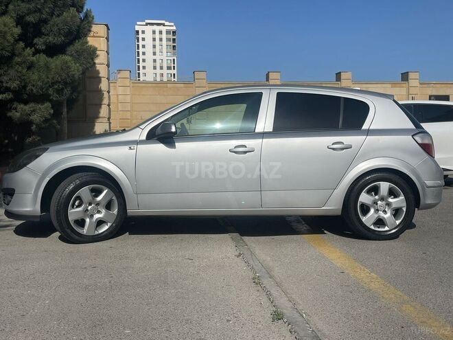 Opel Astra 2006, 264,000 km - 1.7 l - Bakı