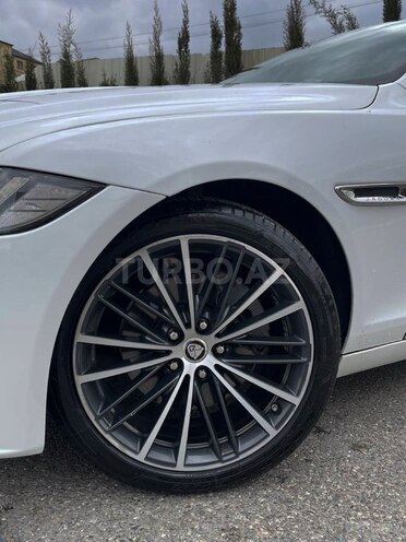 Jaguar XF 2018, 74,500 km - 2.0 l - Bakı