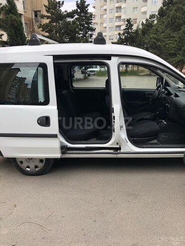 Opel Combo 2006, 265,600 km - 1.6 l - Bakı