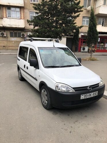 Opel Combo 2006, 265,600 km - 1.6 l - Bakı