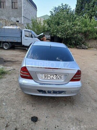 Mercedes C 220 d 2001, 555,070 km - 2.2 l - Sumqayıt