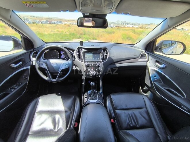 Hyundai Santa Fe-14