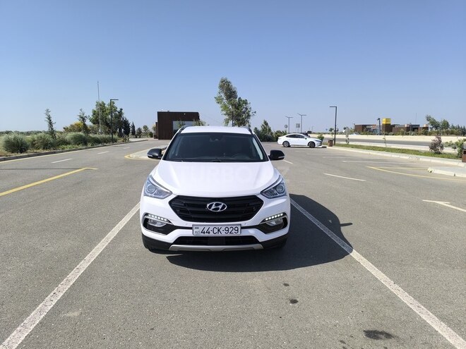 Hyundai Santa Fe-1