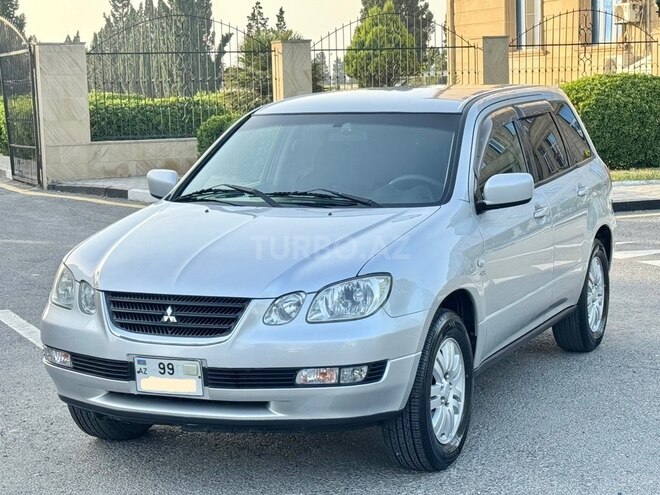 Mitsubishi Airtrek 2002, 215,142 km - 2.0 l - Sumqayıt