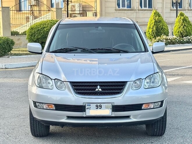 Mitsubishi Airtrek 2002, 215,142 km - 2.0 l - Sumqayıt