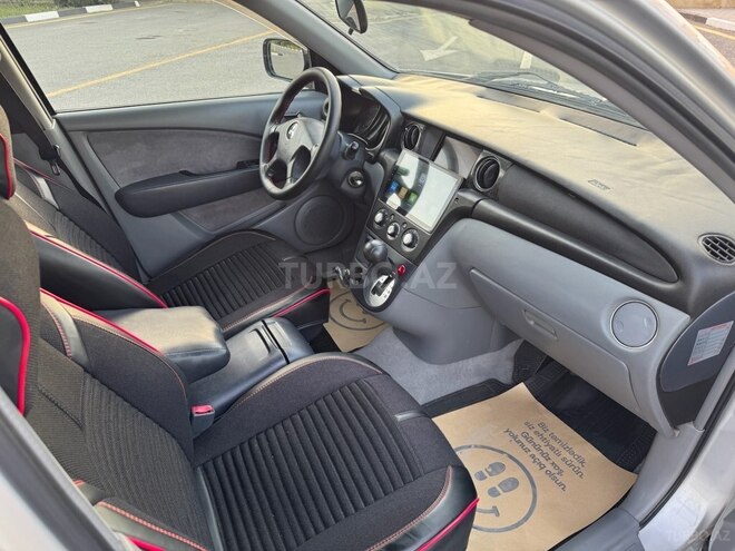 Mitsubishi Airtrek 2002, 215,142 km - 2.0 l - Sumqayıt