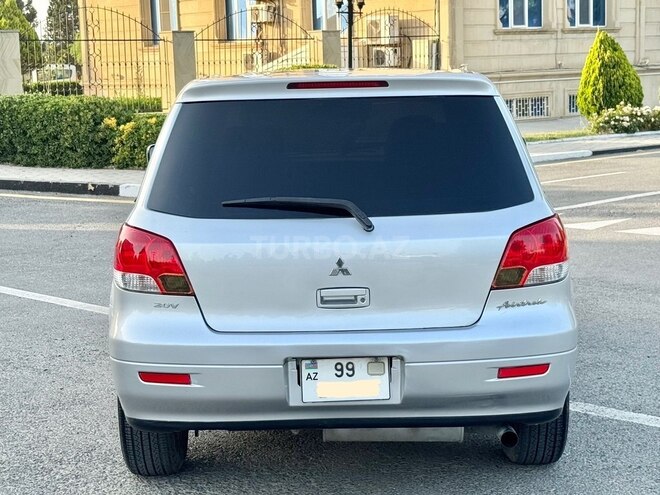 Mitsubishi Airtrek 2002, 215,142 km - 2.0 l - Sumqayıt