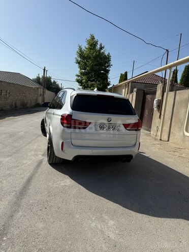 BMW X5-7