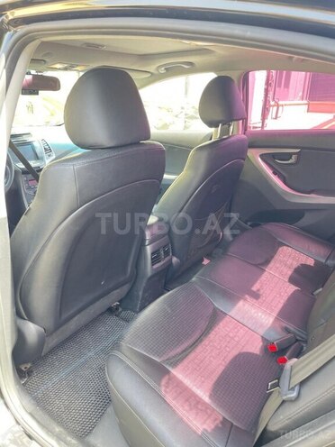 Hyundai Avante 2015, 218,880 km - 1.6 l - Bakı
