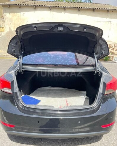 Hyundai Avante 2015, 218,880 km - 1.6 l - Bakı